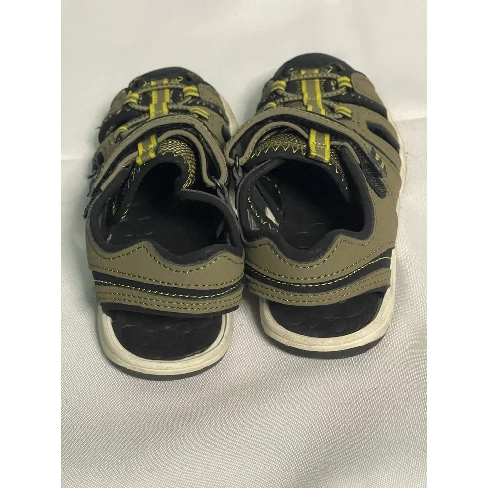 Wonder‎ nation boys sandals shoes, size 11 youth song, and loop closure Bin4